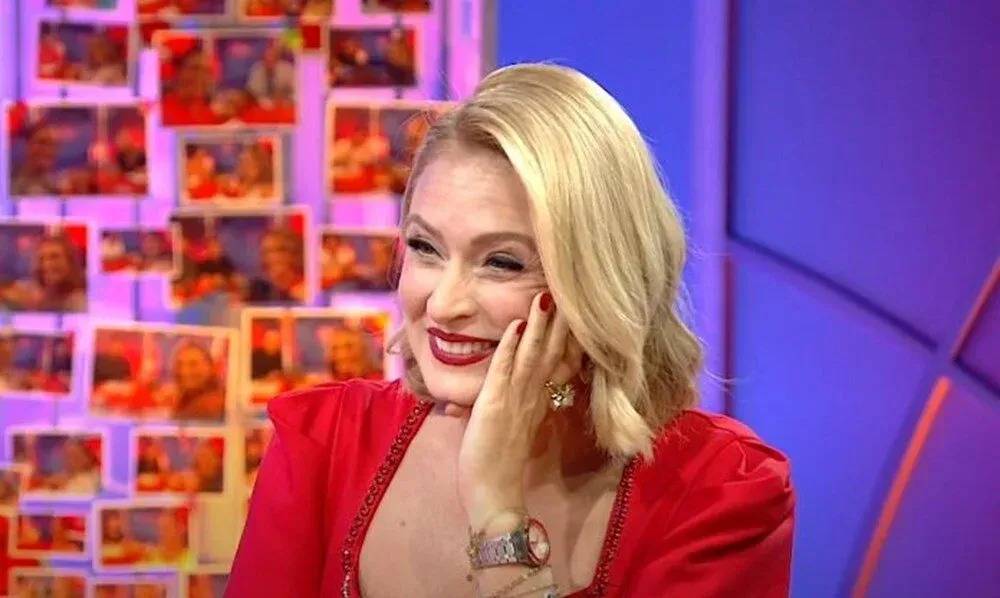 47 yaşındaki Ceyda Düvenci'nin son fotoğraflarını görenler gözlerine inanamadı 1